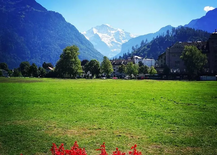 Domek alpejski Thun Alps Scenic Views And Concierge By Swisshut Sigriswil